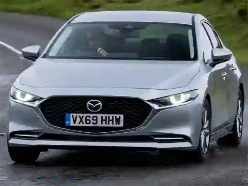 Spel Mazda 3 Sedan online