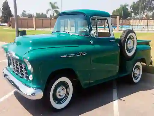 Spel Classic Trucks Puzzle online