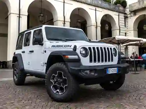Spel Jeep Wrangler 4xe Slide online