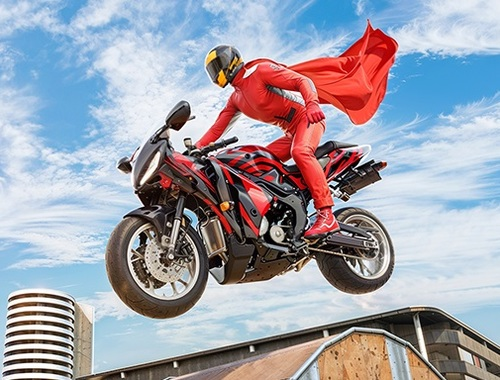 Spel Echte motor Super Hero Stunt 3D  online